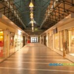 Siseco Pulizie - Corridoio centrale centro commerciale La Spezia